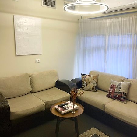 Citynest Apartments, 3-Minute Walk From The Skanderbeg Square Tirana Extérieur photo
