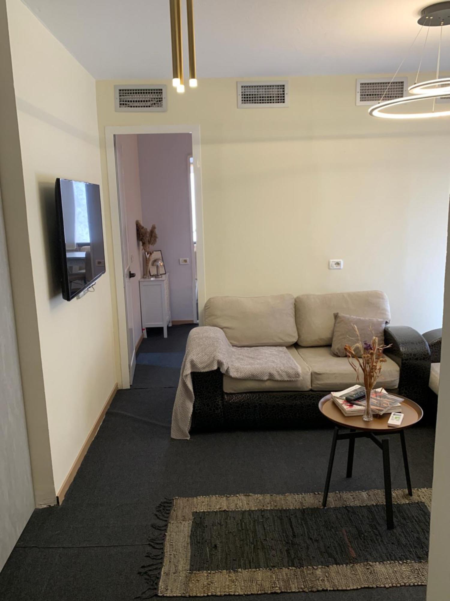 Citynest Apartments, 3-Minute Walk From The Skanderbeg Square Tirana Extérieur photo