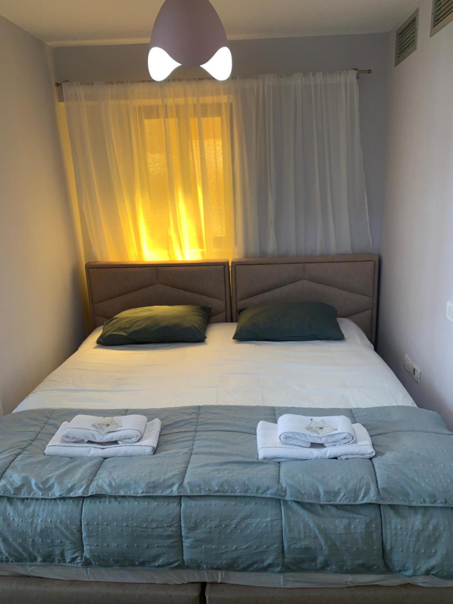 Citynest Apartments, 3-Minute Walk From The Skanderbeg Square Tirana Extérieur photo