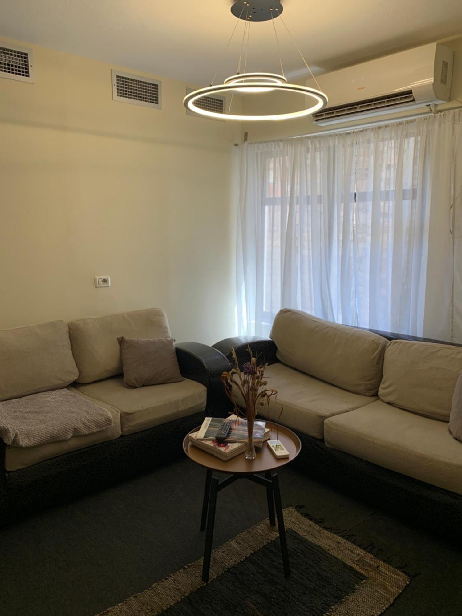 Citynest Apartments, 3-Minute Walk From The Skanderbeg Square Tirana Extérieur photo