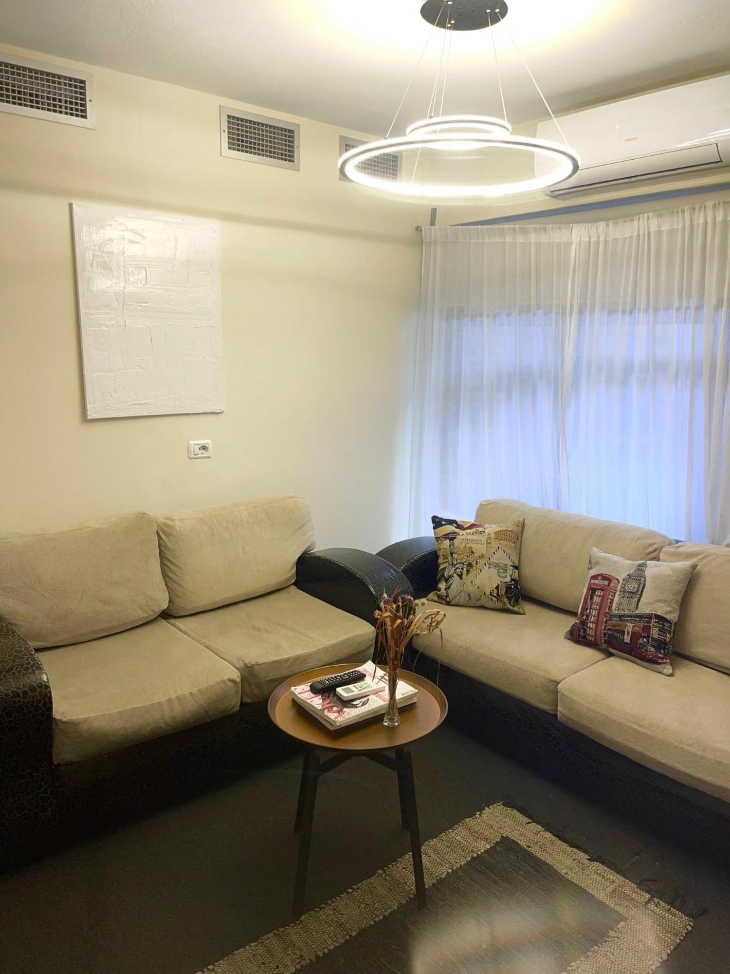 Citynest Apartments, 3-Minute Walk From The Skanderbeg Square Tirana Extérieur photo